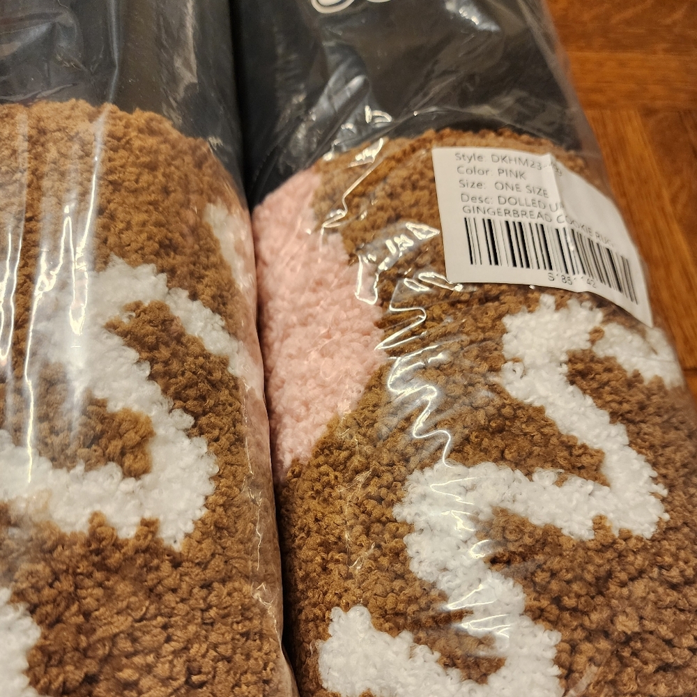 Gingerbread Girl Cookie Rug - Picture 7 of 7